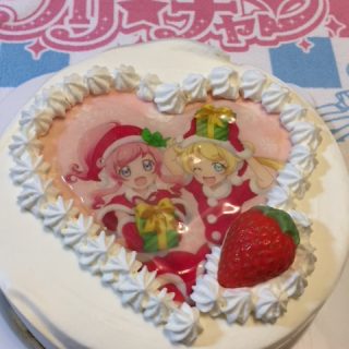 『キラッとプリ☆チャン』クリスマスケーキを食べてみた！みらい＆えもがサンタ服！？